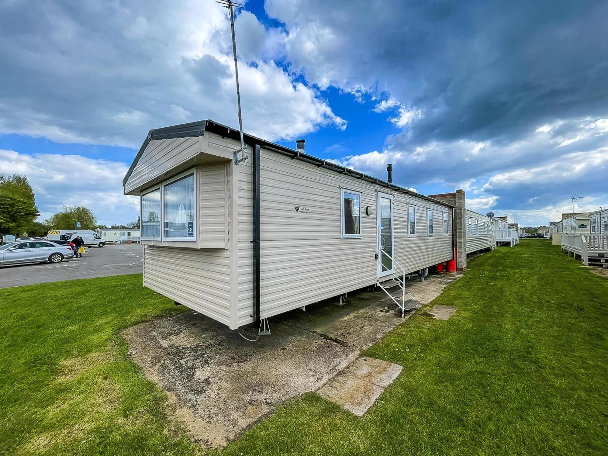 Great 6 Berth Caravan Nearby The Beach In Walton-On-The-Naze Ref 17181X Екстериор снимка